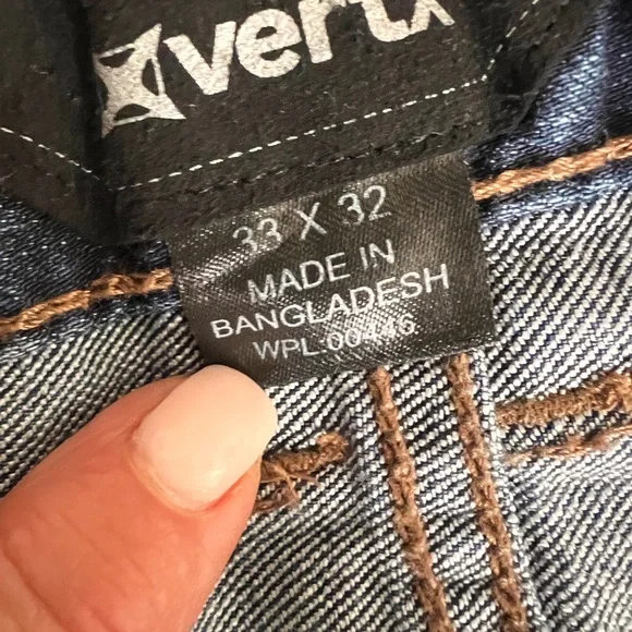 EUC Men’s VERTX Classic DARK WASH Blue Jeans 33x32 - Picture 9 of 10